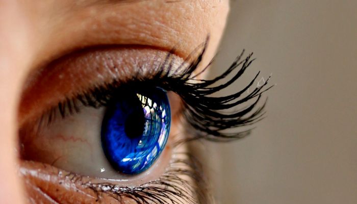 Mide la tensión ocular para prevenir el Glaucoma